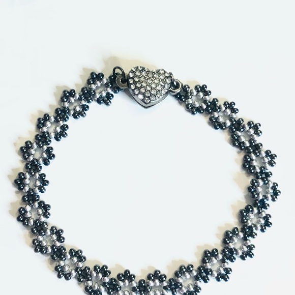 Gun Metal Gray Silver Bracelet minimalist thin Magnetic Heart Clasp NEW - Picture 2 of 6